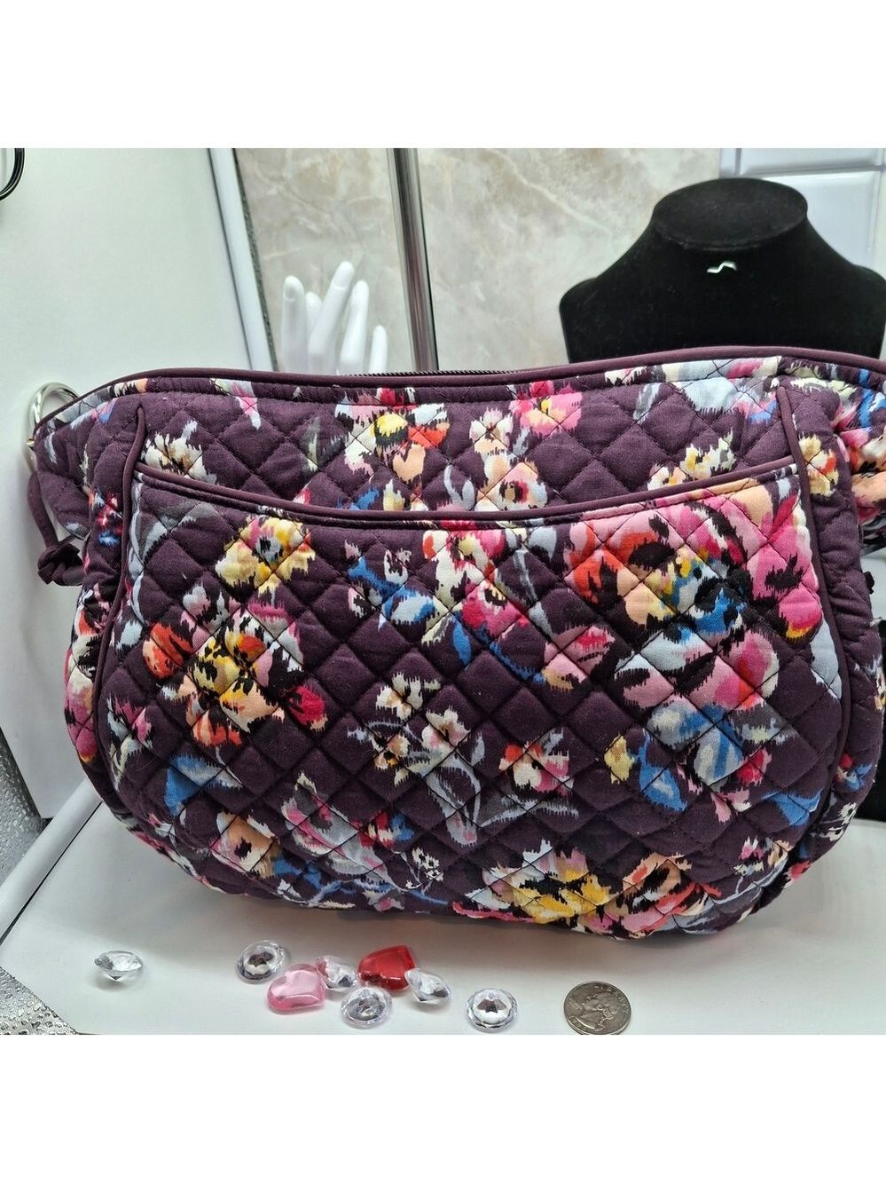 Vera Bradley Med Sized Floral Quilted Bag - Purple Like New - Picture 4 of 12